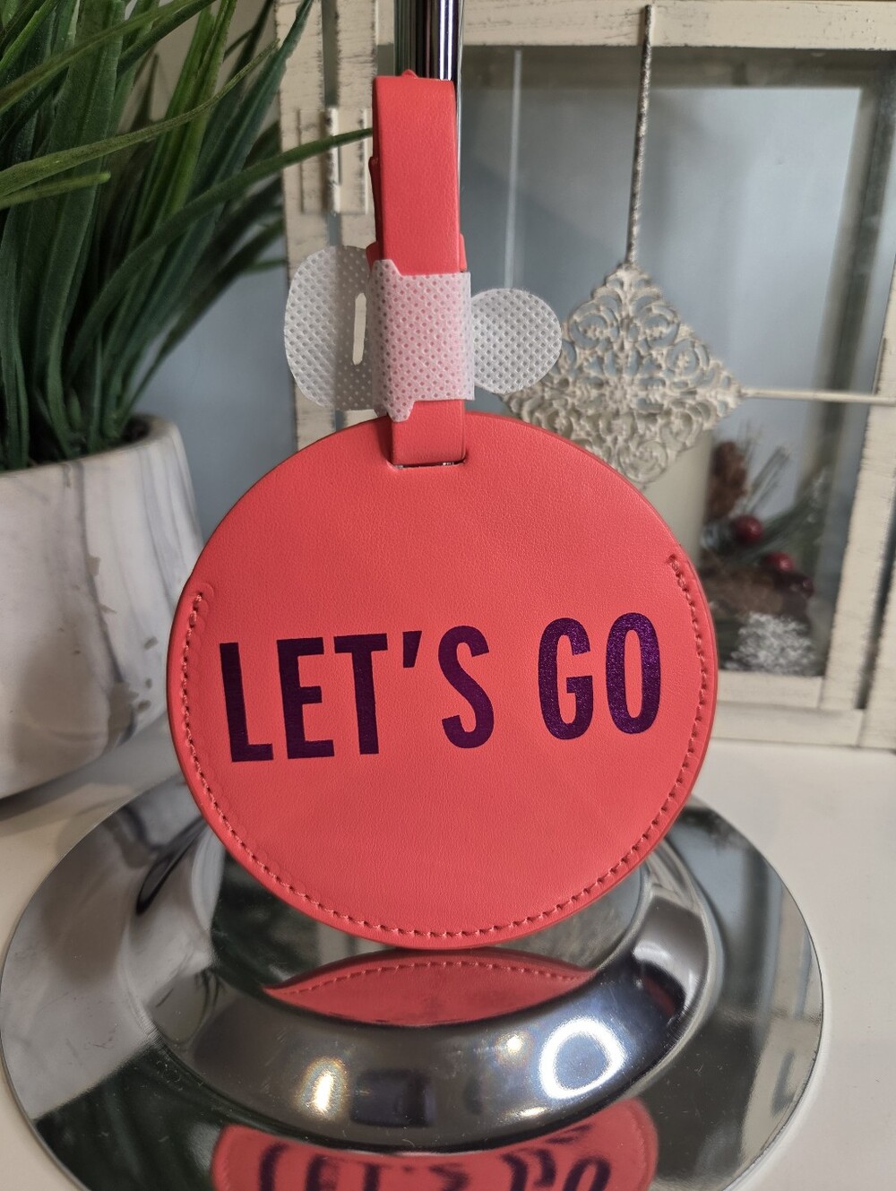 LET'S GO Coral Round Luggage Tag